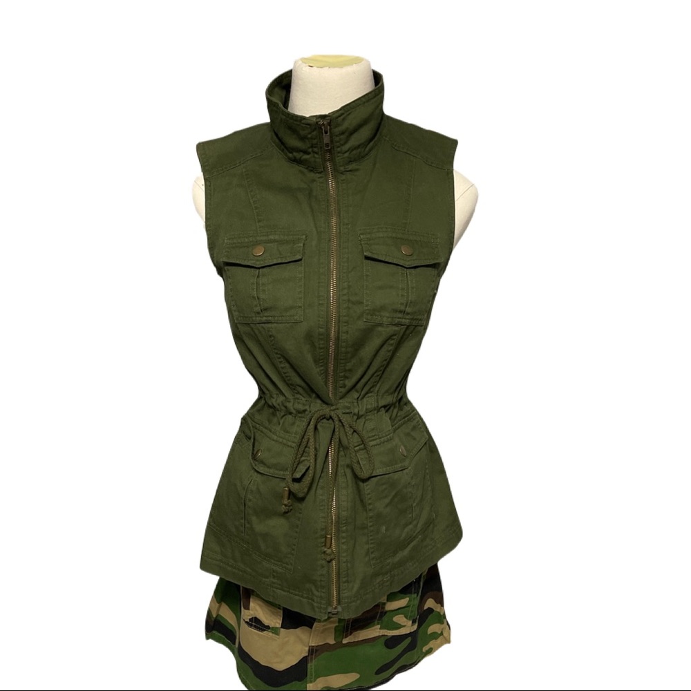 Merona drawstring utility cargo vest